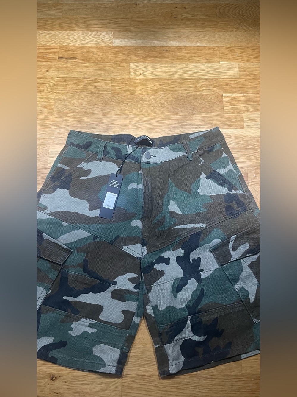 Fashion Nova Camo Cargo shorts in Green and Brown